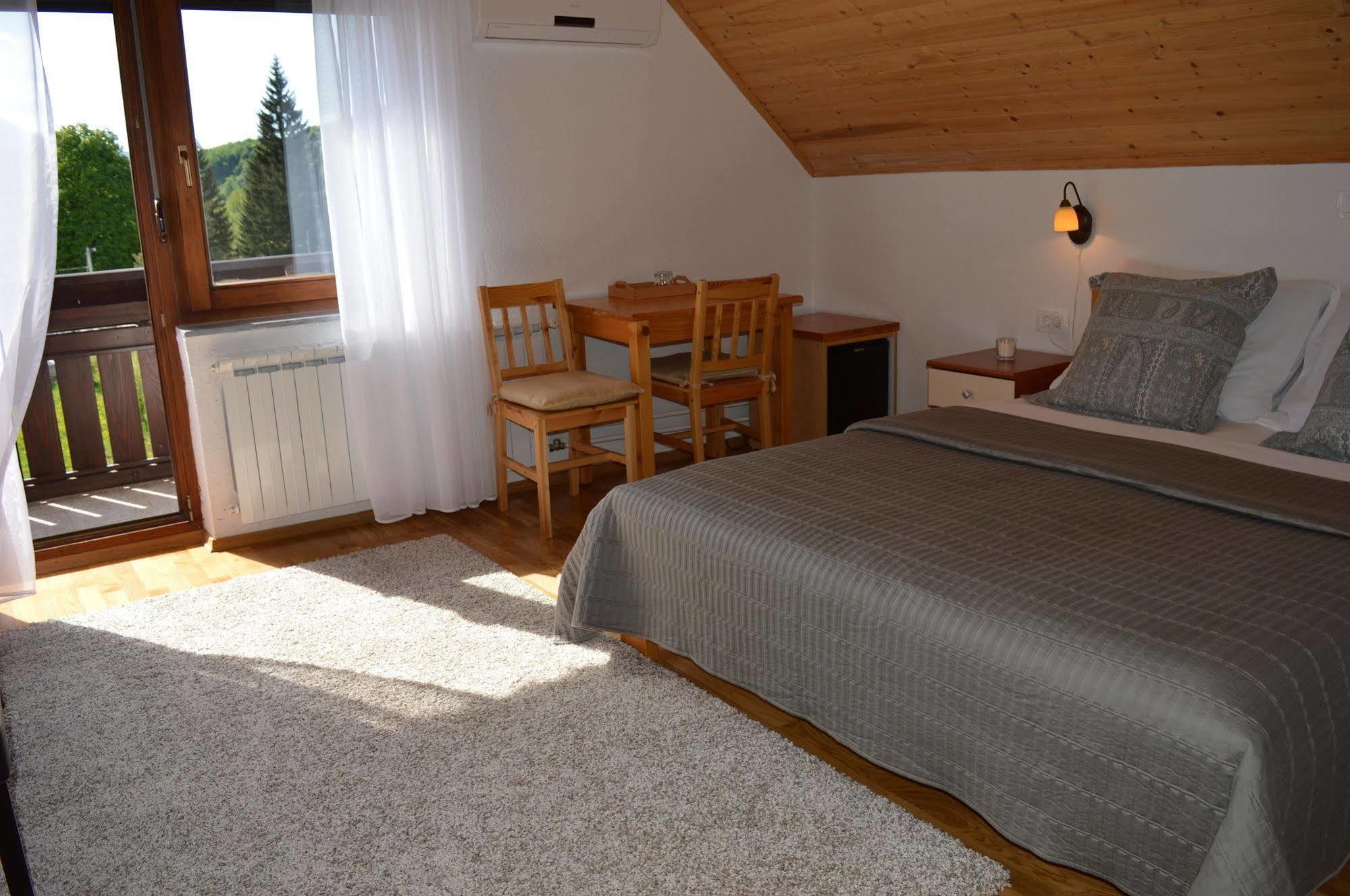 Plitvice Miric Guest house 3*